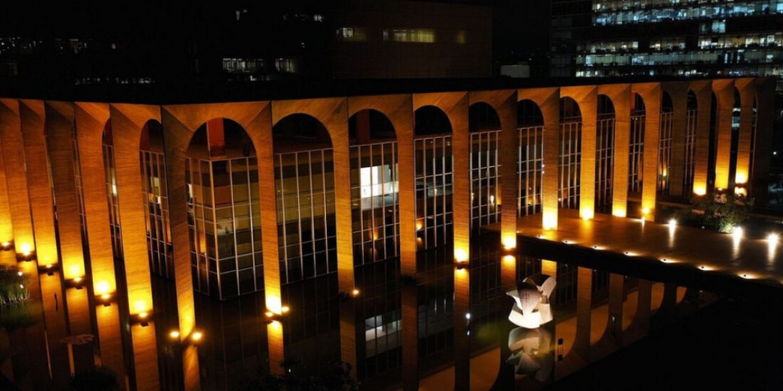 Portaria detalha concessão de visto e residência a ucranianos