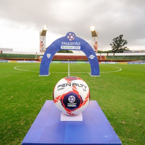 Governo paulista diz que paralisação do futebol atende pedido do MP