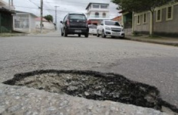 Buraco traz risco aos motoristas