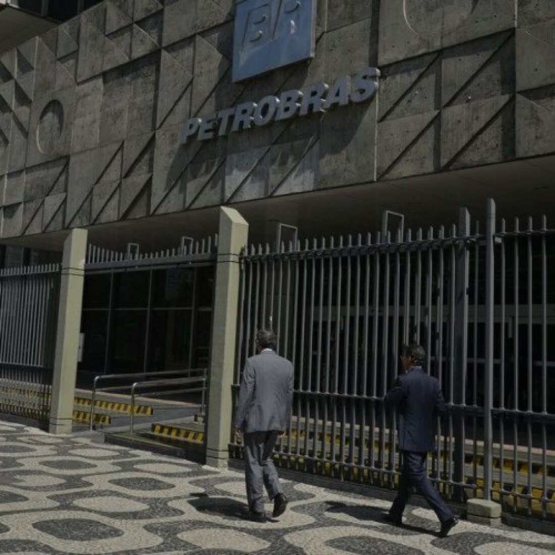 Petrobras analisa em abril indicação de Joaquim Luna à presidência