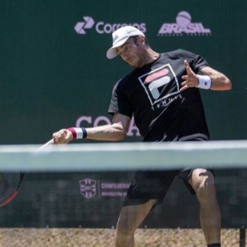 Dupla do brasileiro Demoliner vai às quartas no ATP 250 de Santiago