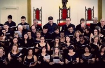 Coral do Carmo apresenta hoje sua Audição de Natal