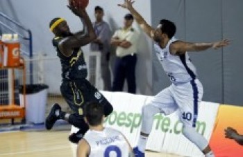 Mogi não dá chances ao Minas e vence com 3 dígitos