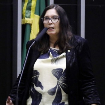 Bia Kicis é eleita presidente da CCJ da Câmara dos Deputados