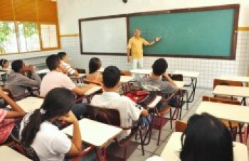 Geraldo Alckmin nomeia 581 professores do Alto Tietê