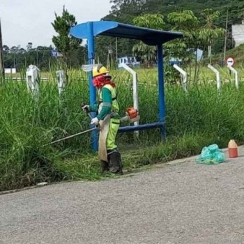 Estradas do Taboão e do Nagao recebem manutenção