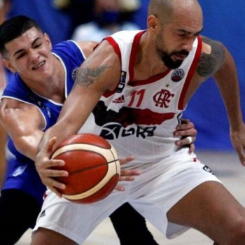 Flamengo vence duelo emocionante com Minas e segue 100% na Champions
