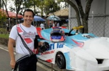 Vereador corre as 500 Milhas da Granja Viana