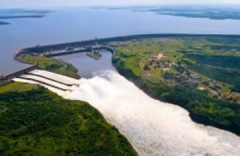 Itaipu ultrapassa Três Gargantas