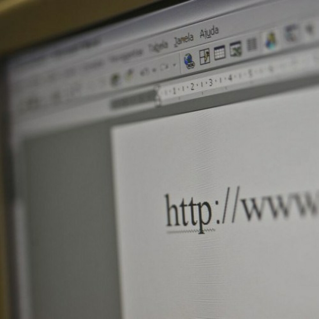 Banda larga fixa é o serviço de telecomunicações com pior avaliação