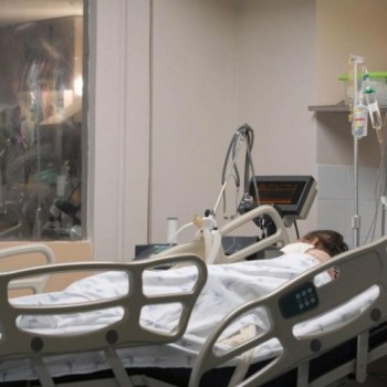 Covid-19: mortes ultrapassam 265 mil e casos chegam a 11 milhões