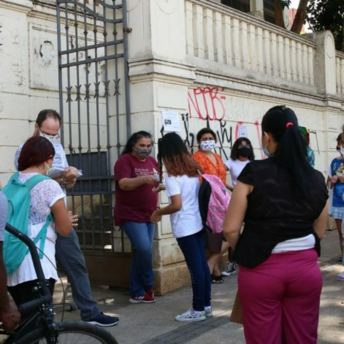 SP: Sindicato confirma quase 2 mil casos de covid-19 em rede de ensino