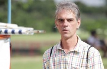 Artistas veem a atriz como referência no teatro regional