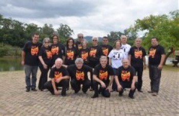 TEM vende CDs do grupo para produzir duas peças