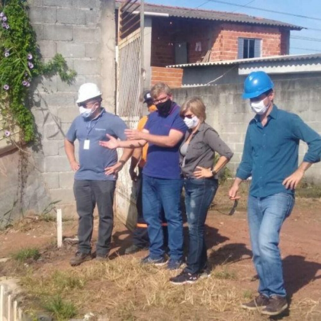 Sabesp e Suzano vistoriam o rio Taiaçupeba-Mirim