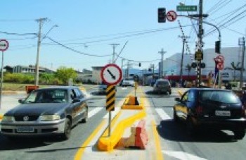 César de Souza tem novas faixas para veículos