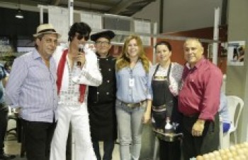 Feira Noturna do centro receberá o cantor Lucio Negrão amanhã