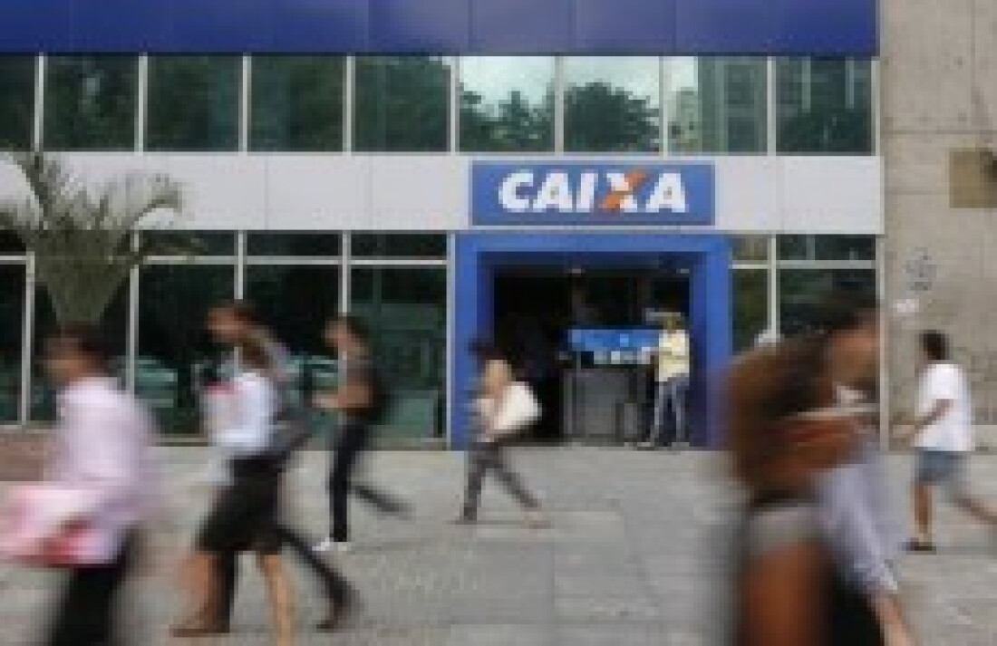 Mais de 900 mil pessoas podem sacar abono do PIS