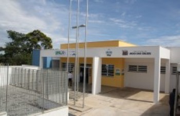 Prefeituras divulgam expediente especial