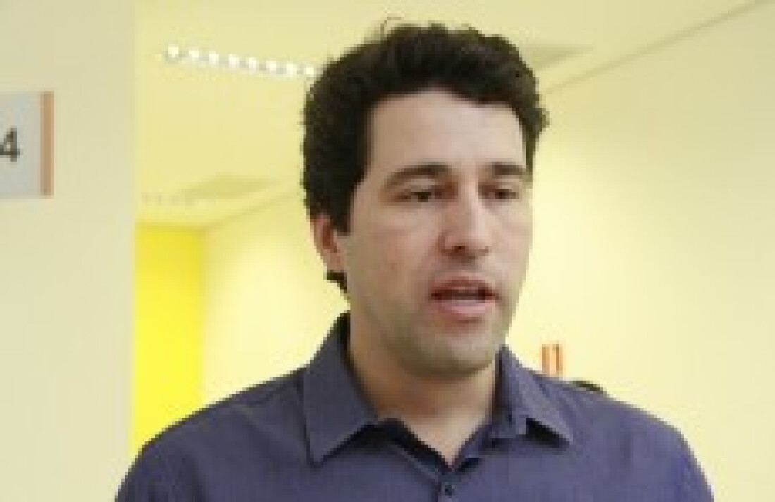 Hospital Municipal recebe brinquedos do Fundo Social