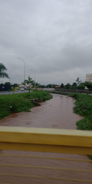 Suzano anuncia estado de alerta para 12 bairros