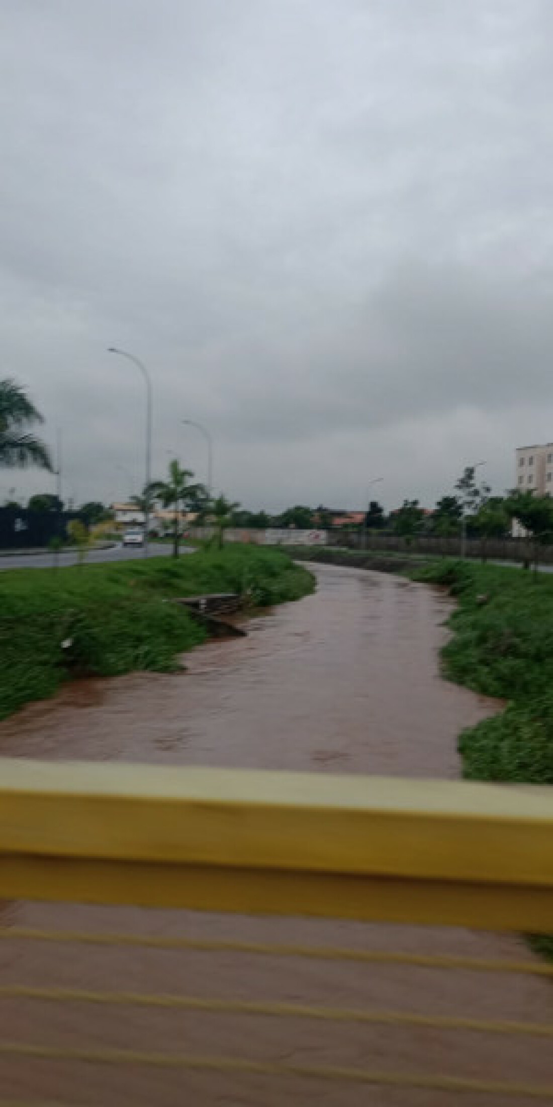 Suzano anuncia estado de alerta para 12 bairros