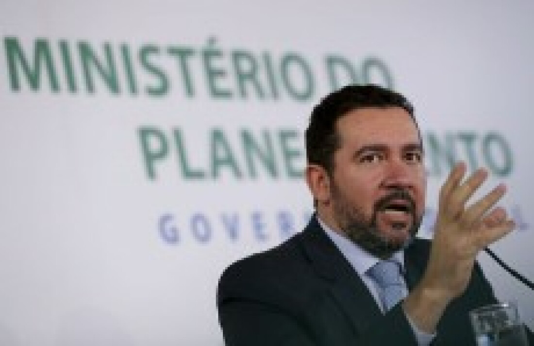 Governo extinguirá 4,6 mil cargos até o mês de julho
