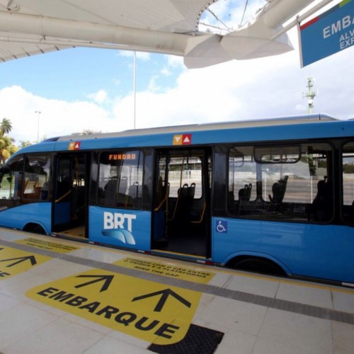 Prefeitura do Rio intervém no sistema BRT e anuncia nova licitação