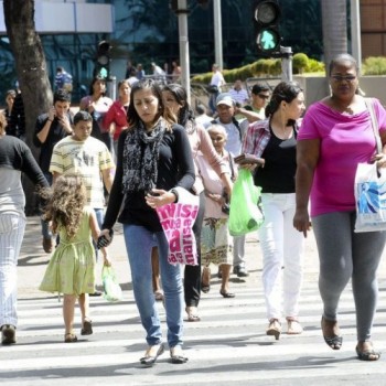 PIB de 2020 fecha com queda de 4,1%, revela pesquisa do IBGE