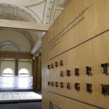 Casa França-Brasil reabre no RJ com exposição que celebra seus 30 anos