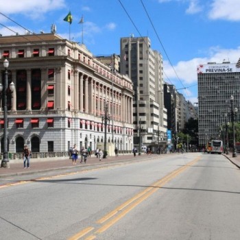 SP volta à Fase Vermelha por 14 dias e mantém escolas abertas