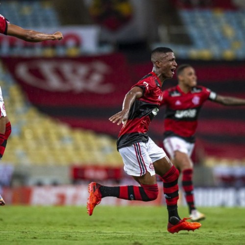 Estadual: com time alternativo, Flamengo supera Nova Iguaçu