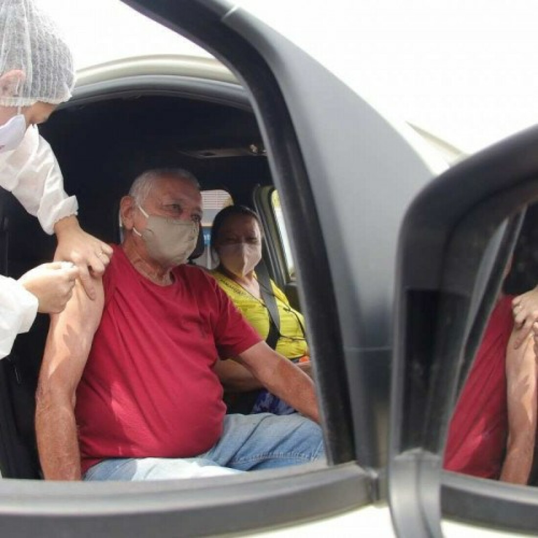 Vacinação contra a Covid para idosos com 79 anos ocorre hoje