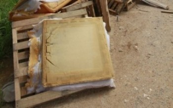 Prefeitura inicia trabalho retirando o lixo das ruas