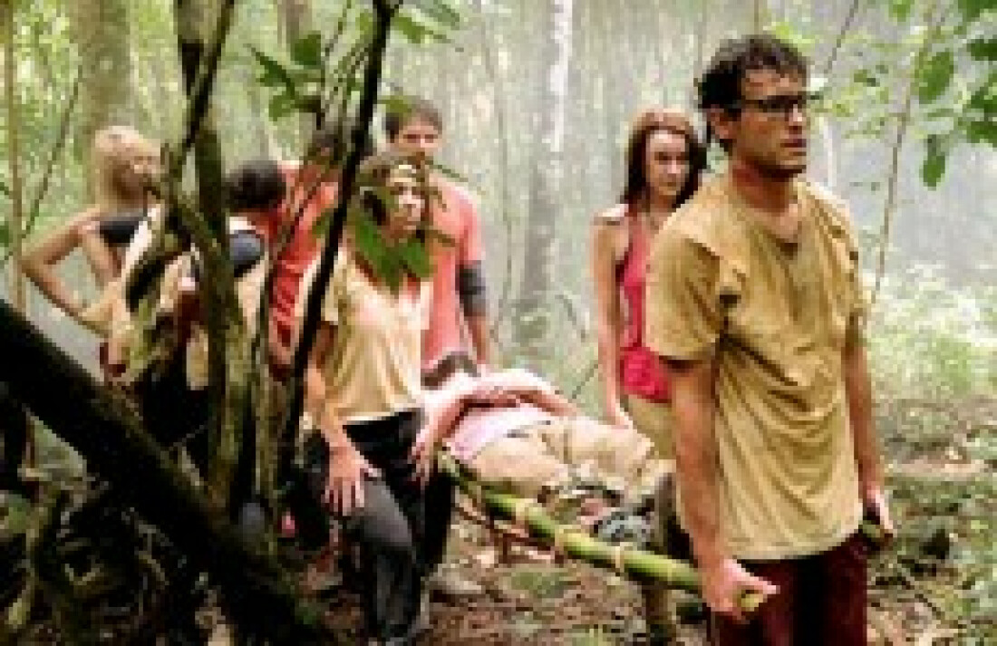 Record investe em aventura