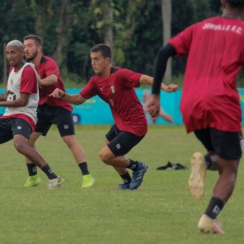 Joinville tem novo jogo adiado no estadual por surto de covid-19
