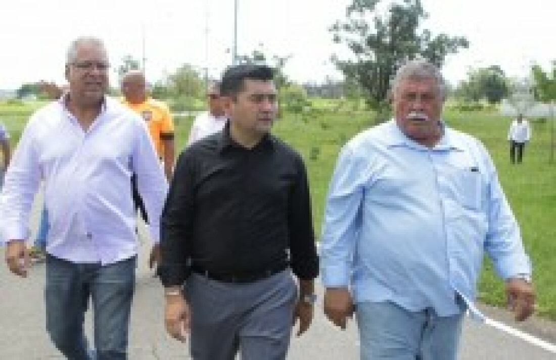 Ashiuchi acompanha os serviços no Max Feffer