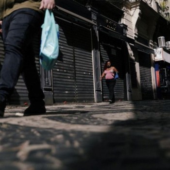 CNC aponta fechamento de 75 mil lojas em 2020