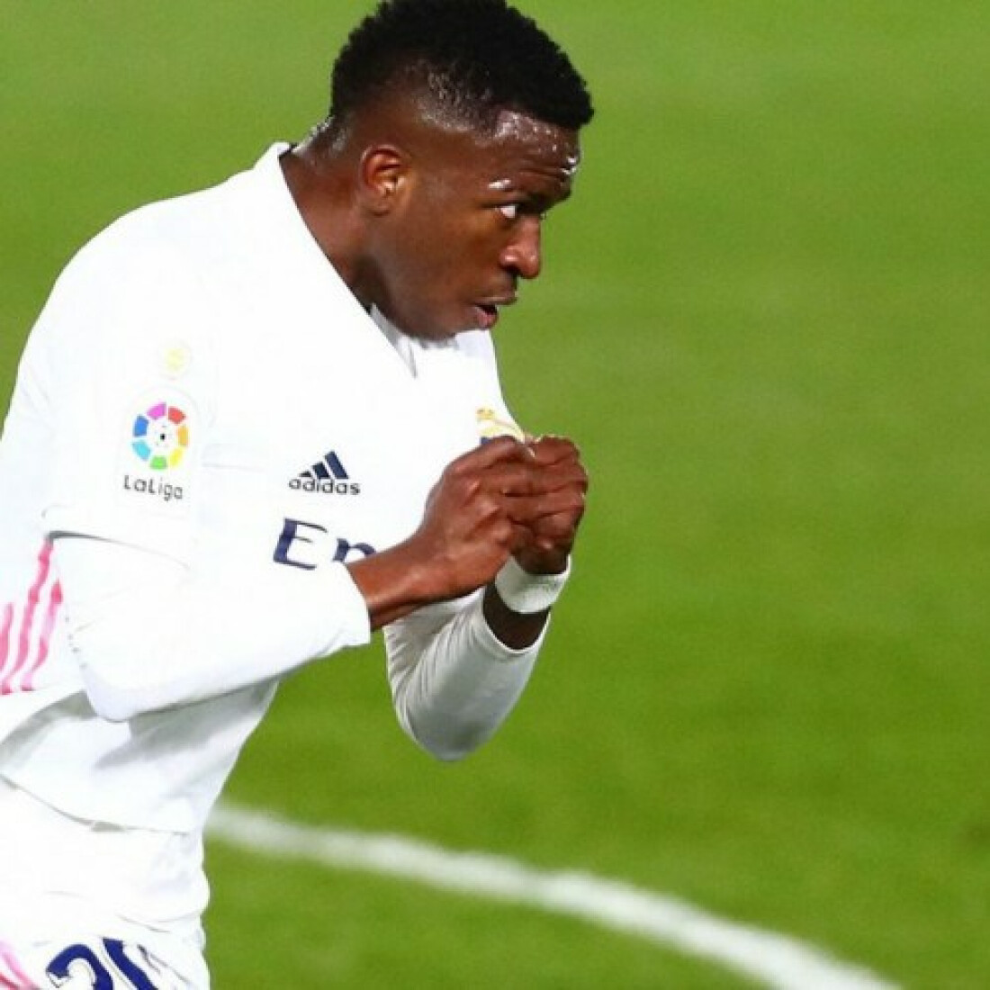 Real Madrid empata no Espanhol graças a gol de Vinícius Júnior