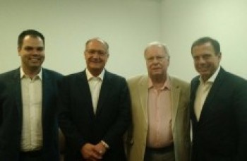 Estevam participa de solenidade com Alckmin e Doria em SP: