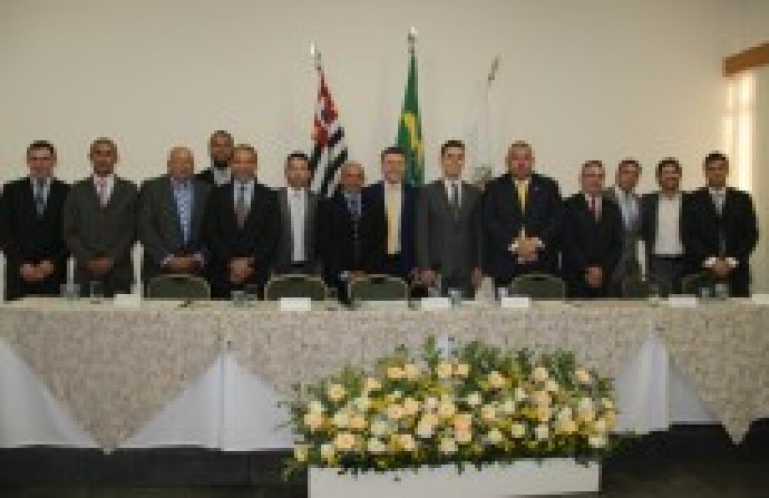 cerimônia de posse em Guararema