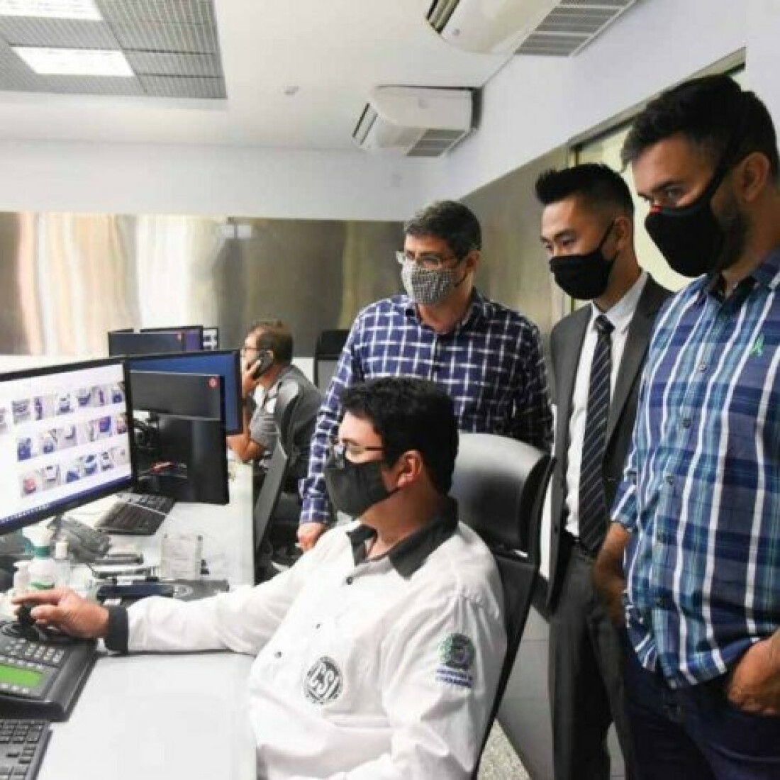 CSI de Guararema recebe visita do prefeito de Mogi