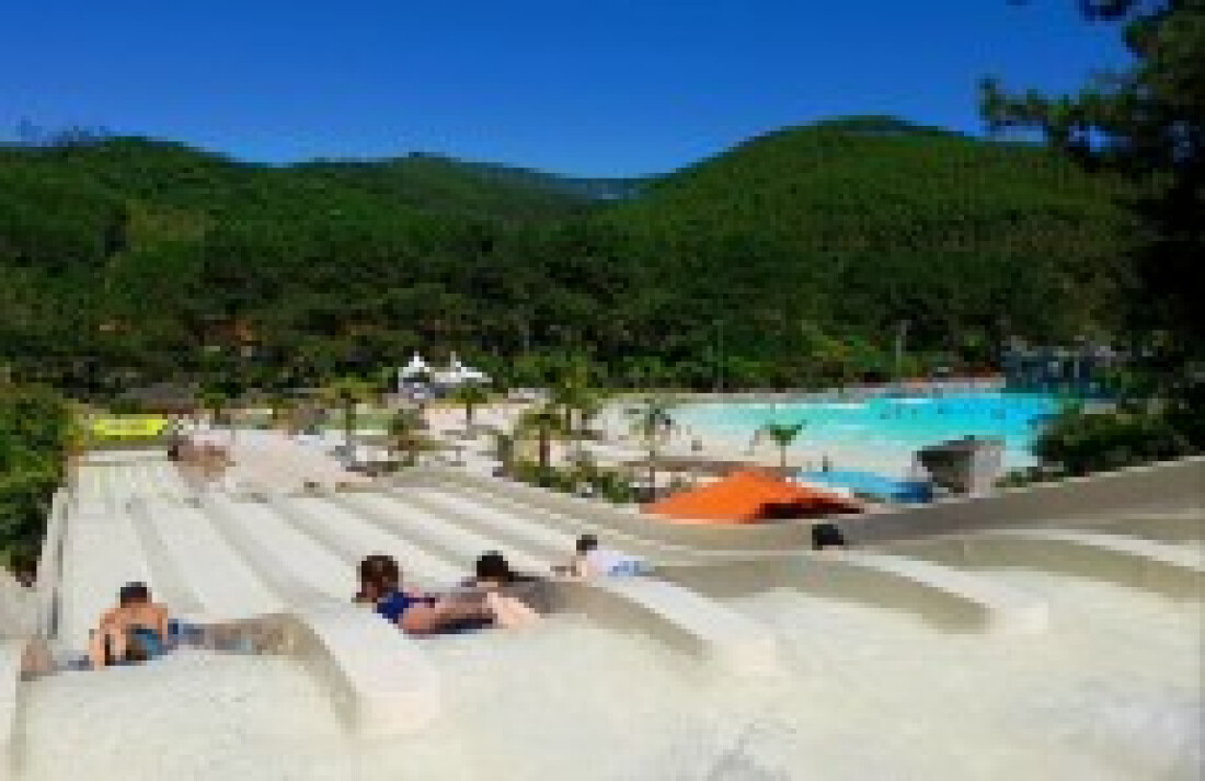 Clubes têm programação especial para as férias
