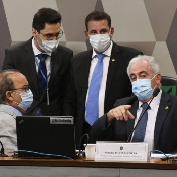 Senadores querem ouvir Cade sobre suposto cartel de combustíveis