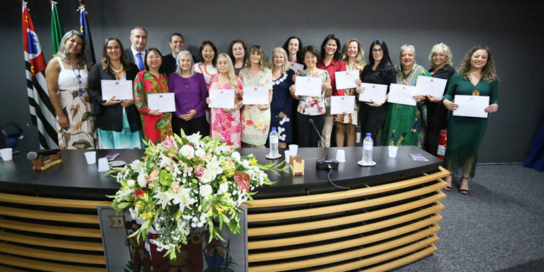 Câmara, Sincomércio, Sebrae e CDL homenageiam mulheres de Mogi