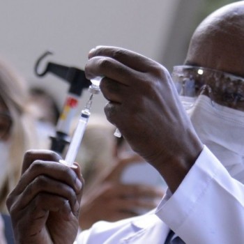 Novas doses da vacina da Índia já estão na Fiocruz
