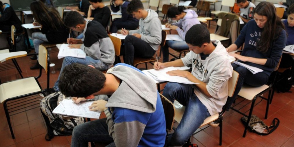 Governo abre consulta pública sobre novo ensino médio
