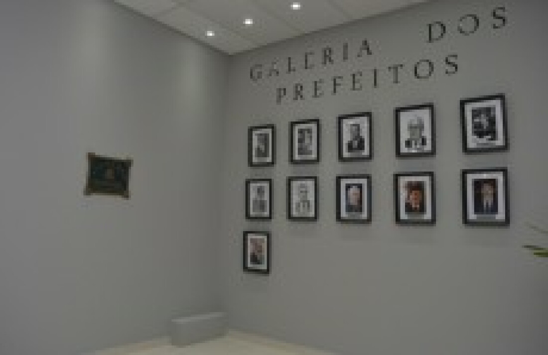Um pouco de história