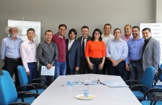 Condemat elege o novo presidente