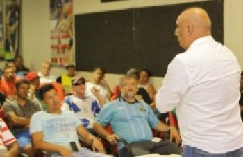 Secretário inicia diálogo com os dirigentes de clubes de Suzano
